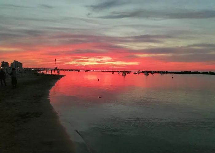 Derby ホテル カットーリカ